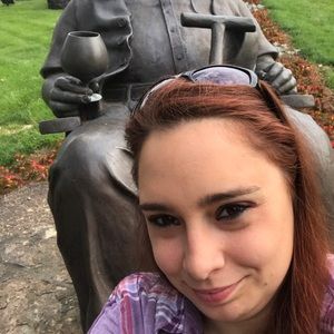 Meet your Posher, Patricia